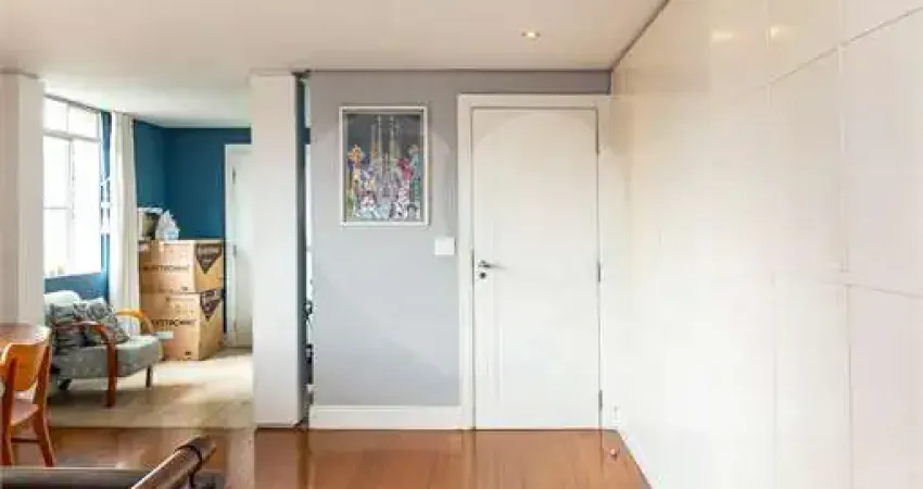 Cobertura em pinheiros de 148m2, 03 dormitórios, 02 suítes, 02 vagas