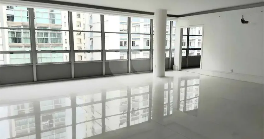 Higienópolis - 4 dormitórios - 3 suites - 2 vagas - 333 m2 uteis - reformado - ao lado do parque buenos aires