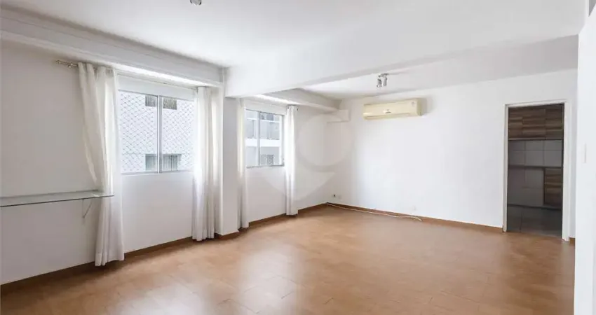 Apartamento de 120m2, 3 dormitórios, 1 vaga no jardim paulista.