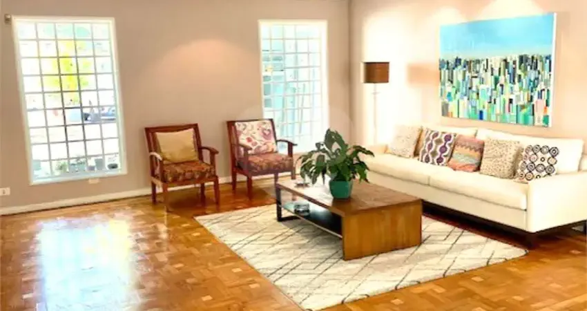 Sobrado moema pássaros 365m² 4 dormitórios /2 suítes/ 4 vagas