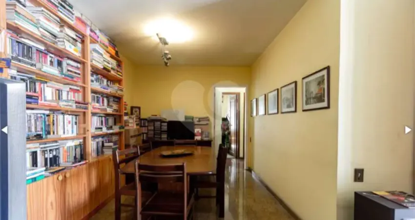 Apartamento de 135m2, 3 dormitórios, 1 suíte, 1 vaga no paraiso.