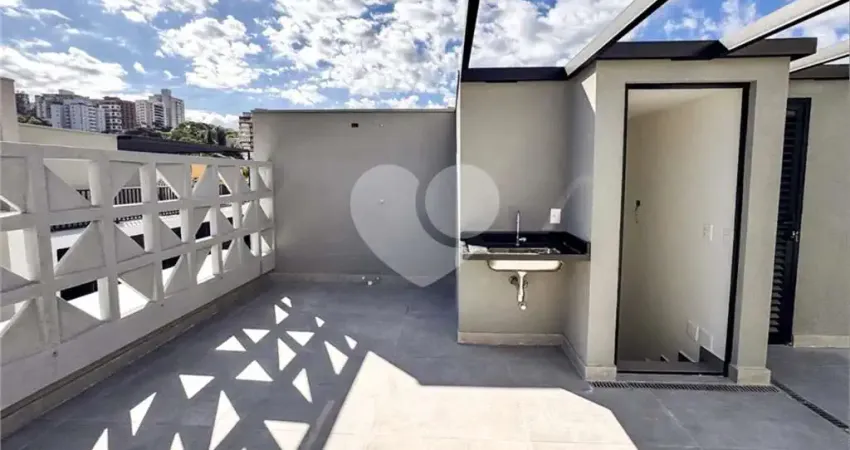 Casa em condomínio fechado com 3 quartos à venda na Rua Ourânia, --, Vila Madalena, São Paulo