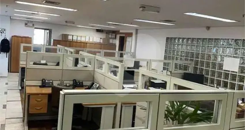 Sala comercial à venda na Avenida Adolfo Pinheiro, --, Santo Amaro, São Paulo