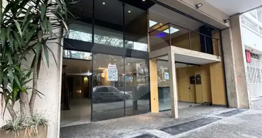 Excelente espaço comercial com 275 m² a venda no calçadão dos teatros da praça roosevelt. único na região.