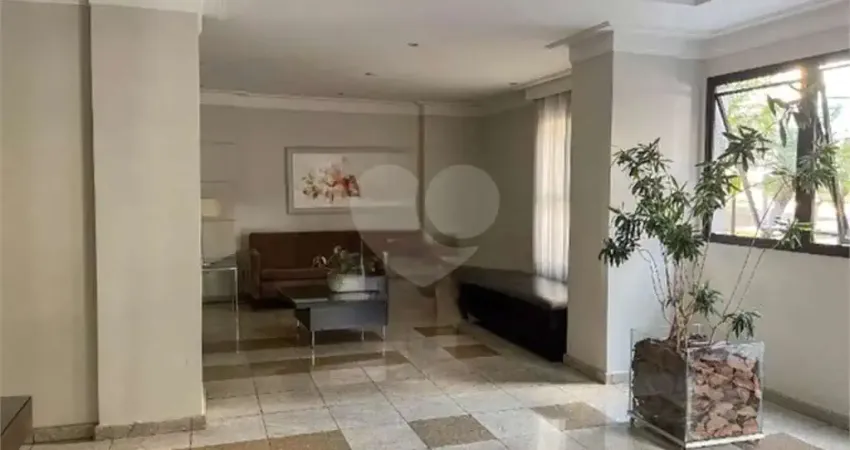 Apartamento a venda no condomínio first class pompeia com 2 quartos, sacada e 2 vagas. nos contate e conheça!