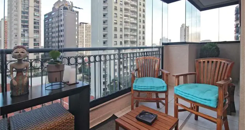 Apartamento neoclassico a venda na vila mariana com 210m² e 4 vagas