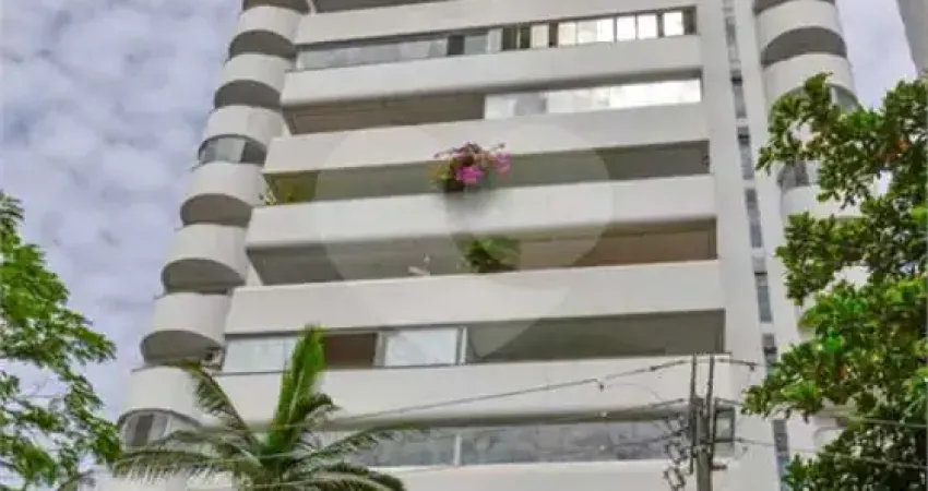 Apartamento a venda em moema, com 144 m2, 4 dormitórios (3 suítes) e 3 vagas