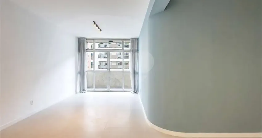 Apartamento reformado 93,75m2, 3 dormitórios, 1 suíte, 1 vaga livre no paraíso.