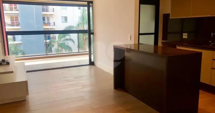 Apartamento com 2 quartos para alugar na Rua Ourânia, --, Vila Madalena, São Paulo