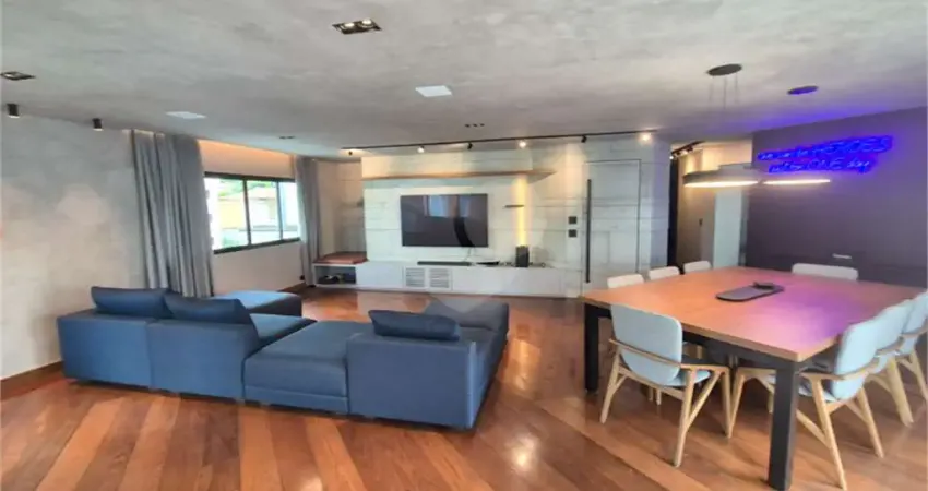 Apartamento á venda na aclimação - são paulo - sp - 3 suítes, 3 vagas , com varanda, 198, 72 m2 úteis e lazer completo!