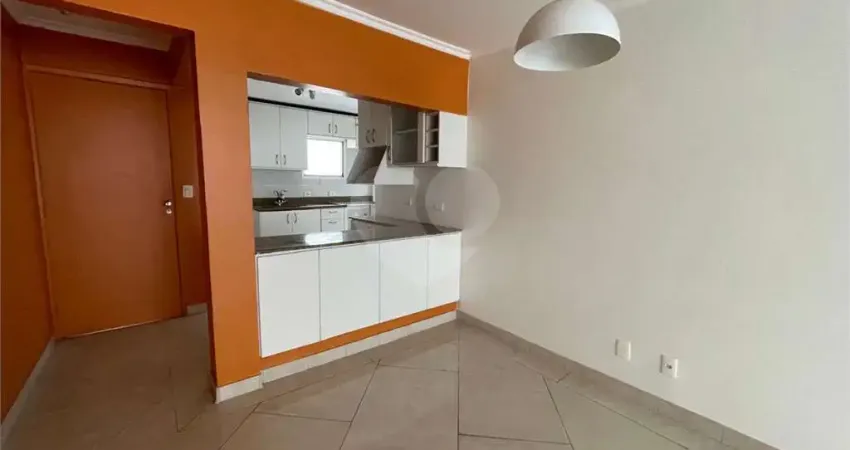 Apartamento com 2 quartos à venda na Rua Gaivota, --, Moema, São Paulo