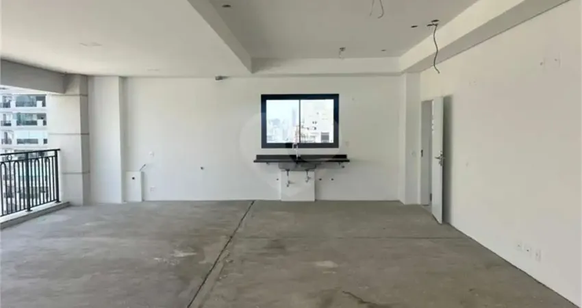 Apartamento de alto padrão (lindenberg) no jardim paulista de 201 m² com 3 suítes, 3 vagas, sala ampla com terraço nivelado e depósito