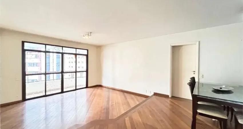 Apartamento em moema, andar alto, de frente, vista livre, 158 m², 2 suítes, fora de rota