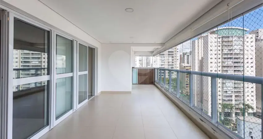 Apartamento com 3 quartos à venda na Rua Cardeal Arcoverde, --, Pinheiros, São Paulo