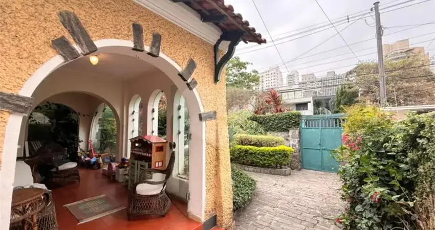 Casa com 4 quartos à venda no Jardim Paulista, São Paulo