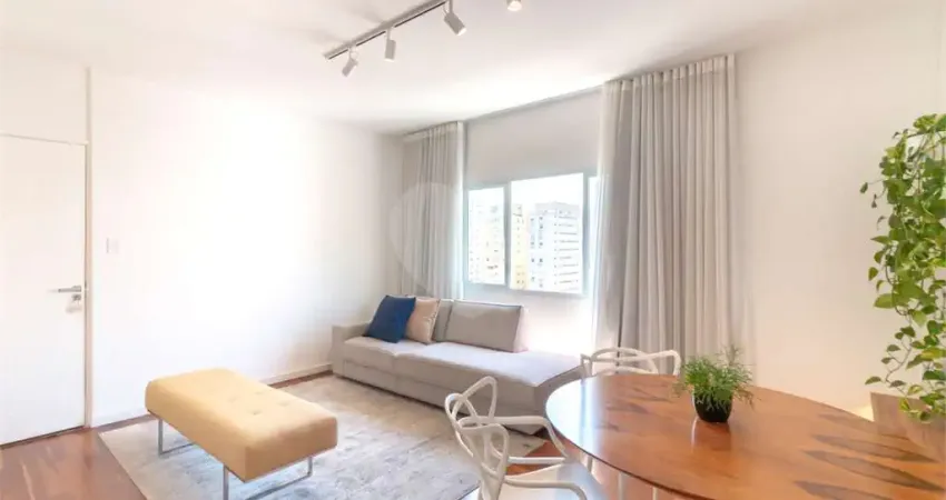 Apartamento venda, jardim américa, 2 dormitórios, suíte, 2 salas, 1 vaga. andar alto, reformado. próximo metro oscar freire.