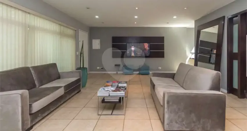 Casa comercial à venda na Avenida Jandira, --, Moema, São Paulo