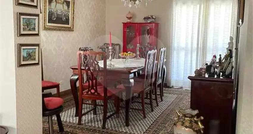 Apartamento com 3 quartos à venda na Avenida Chibarás, --, Moema, São Paulo