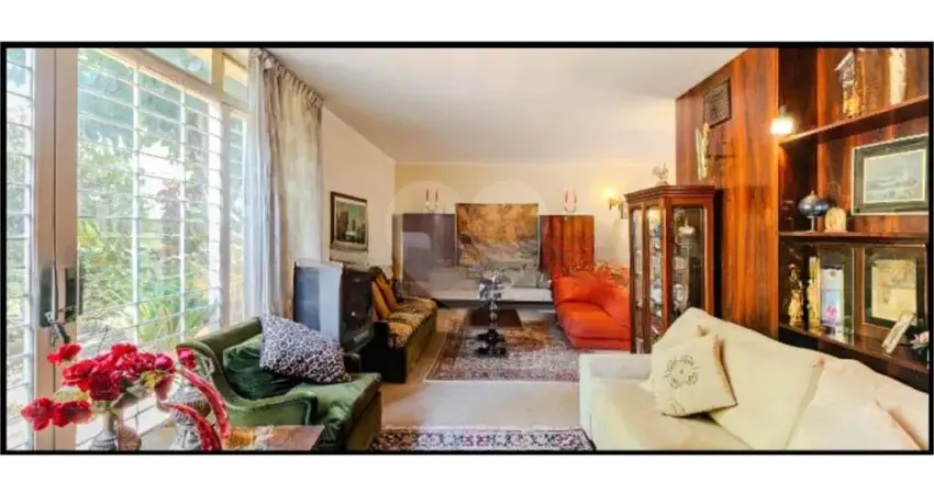 Oportunidade no jardim paulistano! sobrado com 258m² área construída e 200m² área total e com 2 vagas.