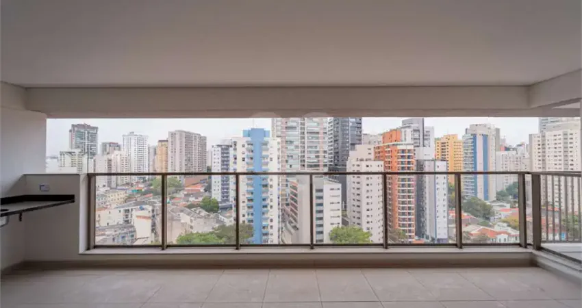Apartamento à venda de 142 m² na vila mariana de 3 suites e 2 vagas.