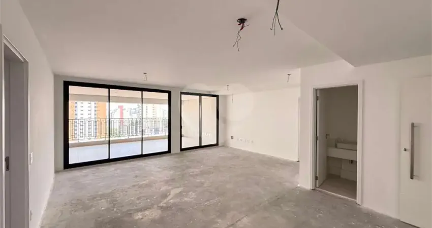 Excelente aproveitamento das plantas, amplos dormitórios., hall privativo e lazer de alto nível.