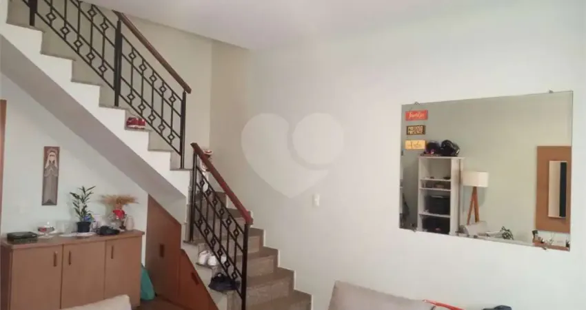 Casa em condomínio fechado com 2 quartos à venda na Rua Tucuri, --, Saúde, São Paulo