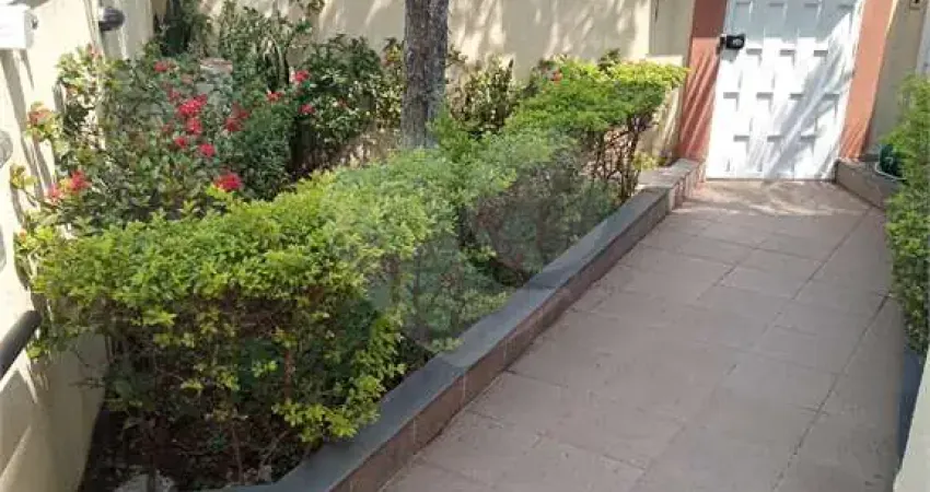 Casa em condomínio fechado com 2 quartos à venda na Saúde, São Paulo