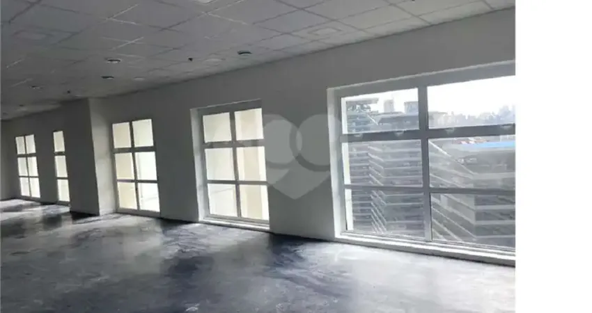 Sala comercial à venda na Avenida Doutor Chucri Zaidan, --, Vila São Francisco, São Paulo