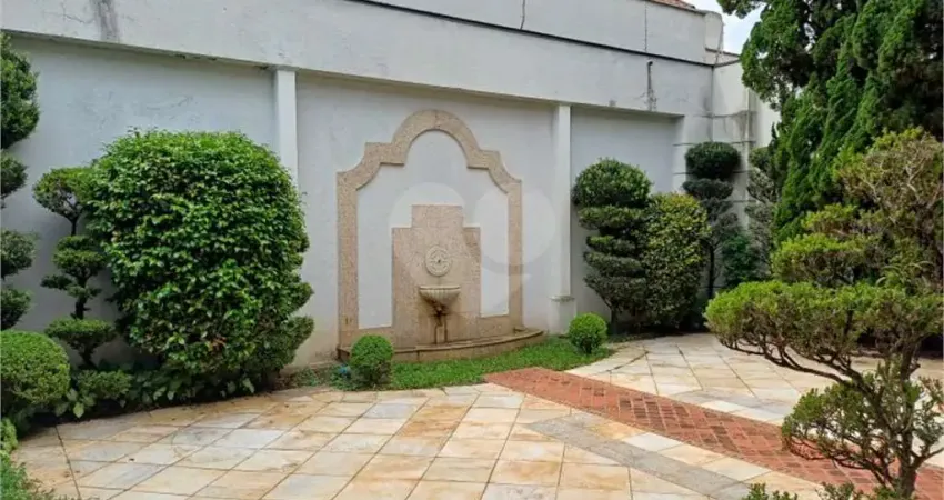 Casa com 4 quartos à venda na Rua Santelmo, --, Jardim Luzitânia, São Paulo