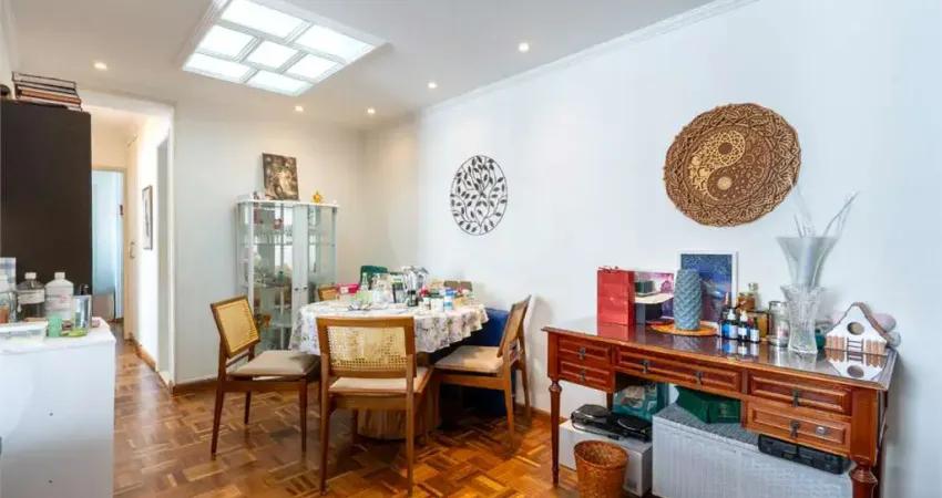 Apartamento para comprar com 2 quartos e 1 vaga em campo belo.