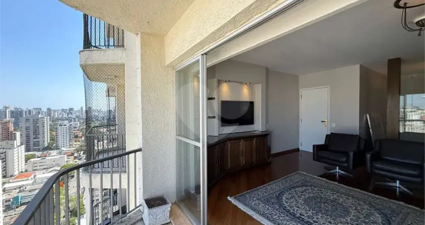 Apartamento com 4 quartos à venda na Rua Gaivota, --, Moema, São Paulo