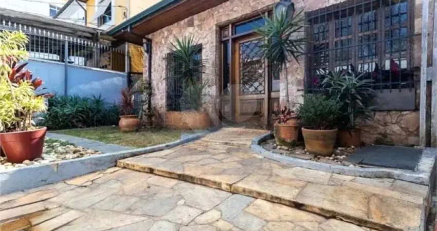 Casa com 3 quartos à venda na Rua Havaí, --, Sumaré, São Paulo