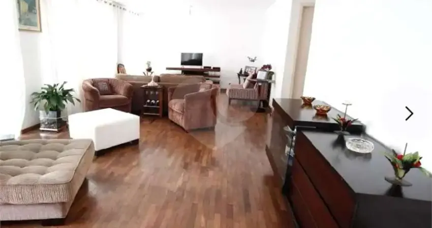 Apartamento com 3 quartos à venda na Alameda dos Guaiós, --, Indianópolis, São Paulo