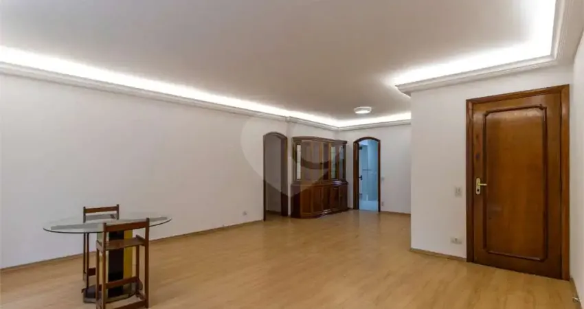 Apartamento tipo para venda em moema com 3 quartos, sendo 1 suíte, 172m²