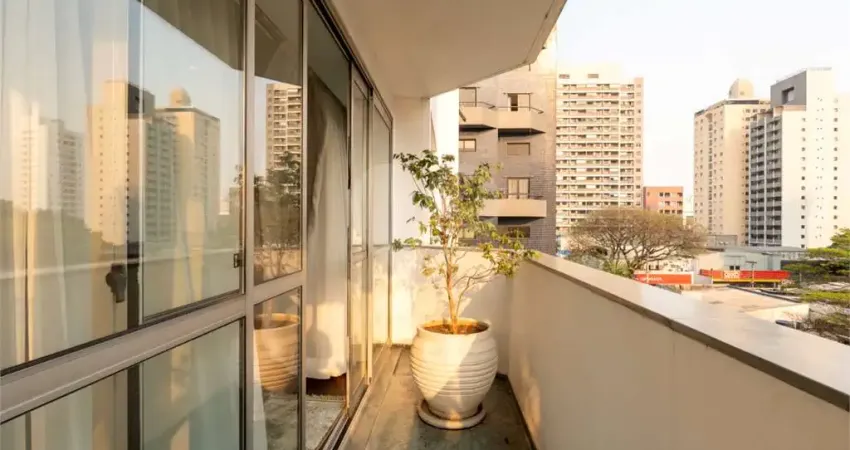 Duplex para venda em indianópolis com 5 quartos, sendo 3 suítes, 288m²