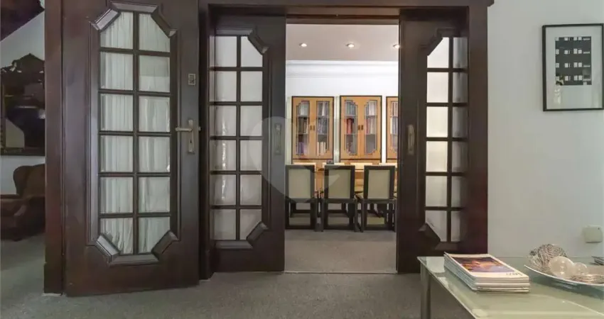 Casa comercial à venda na Avenida Pacaembu, --, Pacaembu, São Paulo