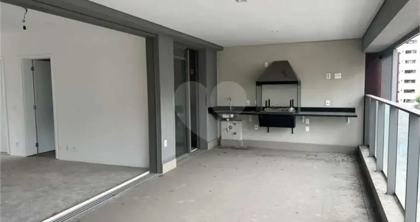 Apartamento de 160 m² com 3 suítes, sala com terraço e churrasqueira, 3 vagas e depósito na vila nova conceição
