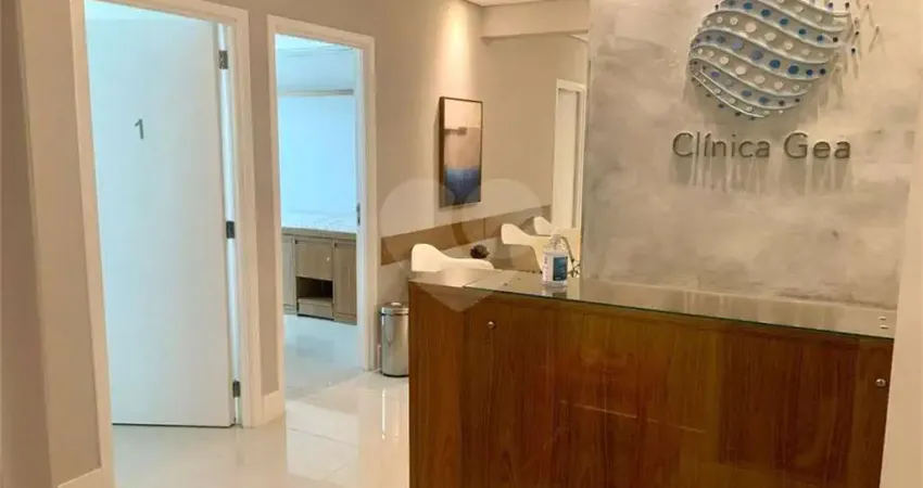 Sala comercial à venda na Avenida Onze de Junho, --, Vila Clementino, São Paulo
