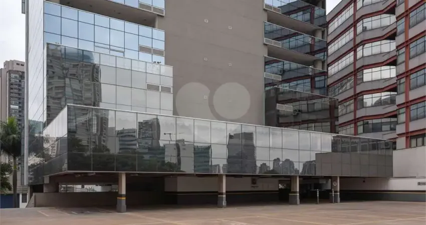 Casa comercial para alugar na Rua Butantã, --, Pinheiros, São Paulo