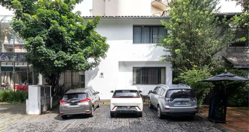 Casa à venda na Rua General Mena Barreto, --, Jardim Paulista, São Paulo