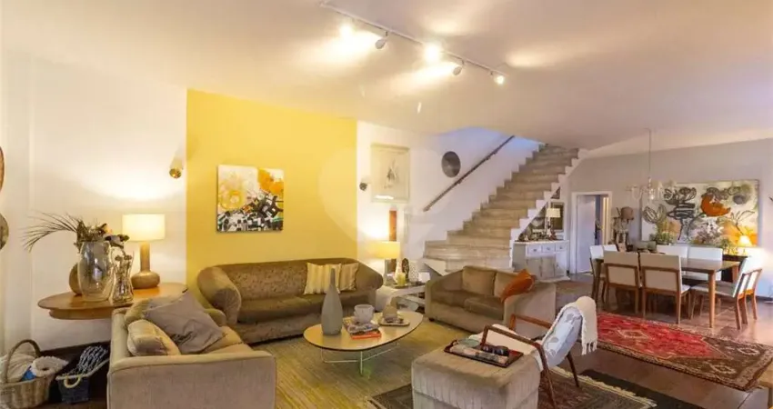 Casa com 3 quartos à venda na Rua Guararapes, --, Brooklin, São Paulo