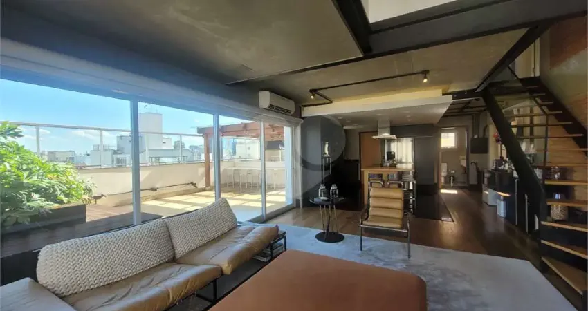 Apartamento no itaim bibi reformado, duplex , area livre com churrasqueira e jacuzzi