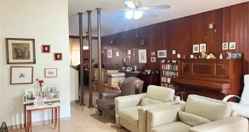 Casa com 3 quartos à venda na Rua Olavo Santos Bicudo, --, Campo Belo, São Paulo