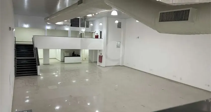 Prédio para alugar em Moema, São Paulo