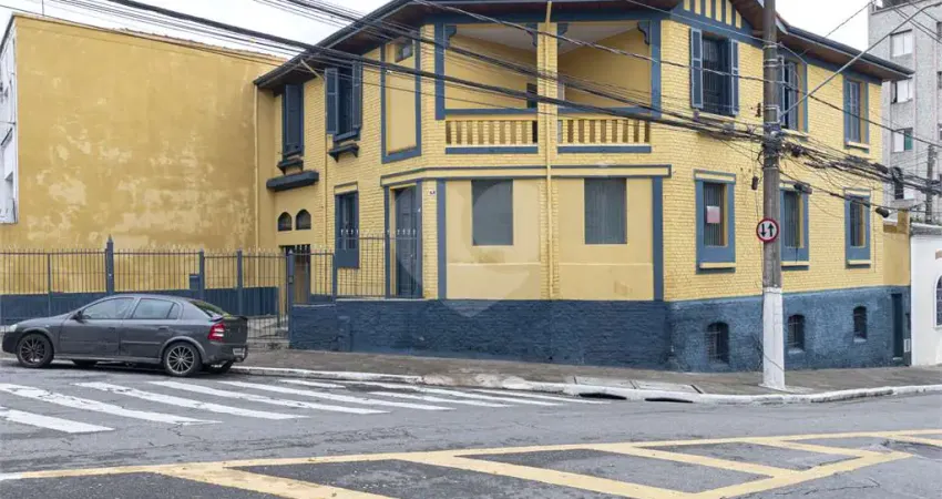 Casa com 6 quartos para alugar na Rua dos Franceses, --, Bela Vista, São Paulo