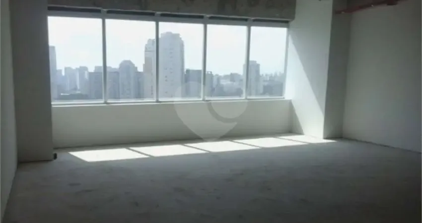 Sala comercial para alugar na Chácara Santo Antônio, São Paulo