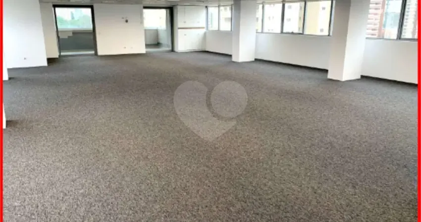 Sala comercial para alugar na Chácara Santo Antônio, São Paulo