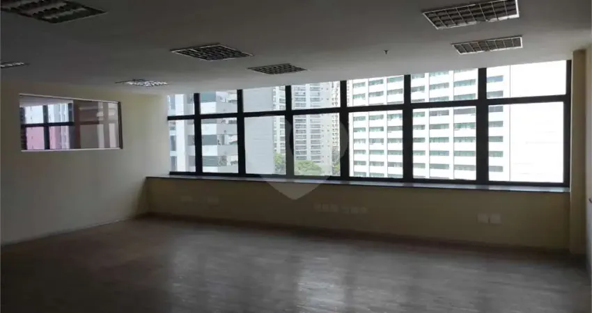 Sala comercial à venda na Vila Olímpia, São Paulo