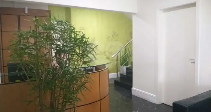 Casa comercial para alugar na Rua Doutor Astolfo Araújo, --, Vila Mariana, São Paulo