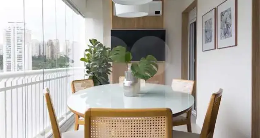 Apartamento com 3 quartos para alugar na Chácara Santo Antônio, São Paulo